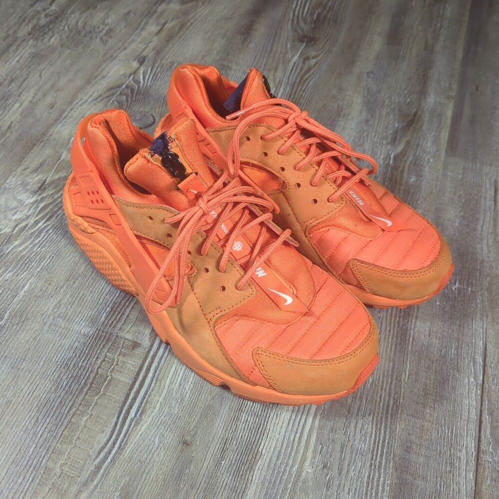 Nike Huarache Run QS Shoes Mens Size 7 Orange Blaze Athletic Trainers Sneakers